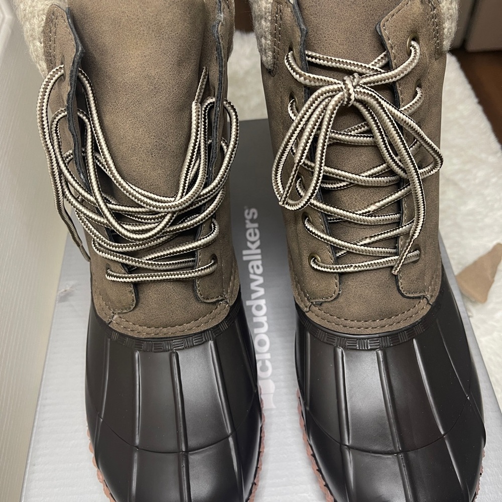 Cloudwalkers Lexi Sweater Trim Women’s Weather Boot Black & Tan 10W by Avenue - Picture 10 of 15